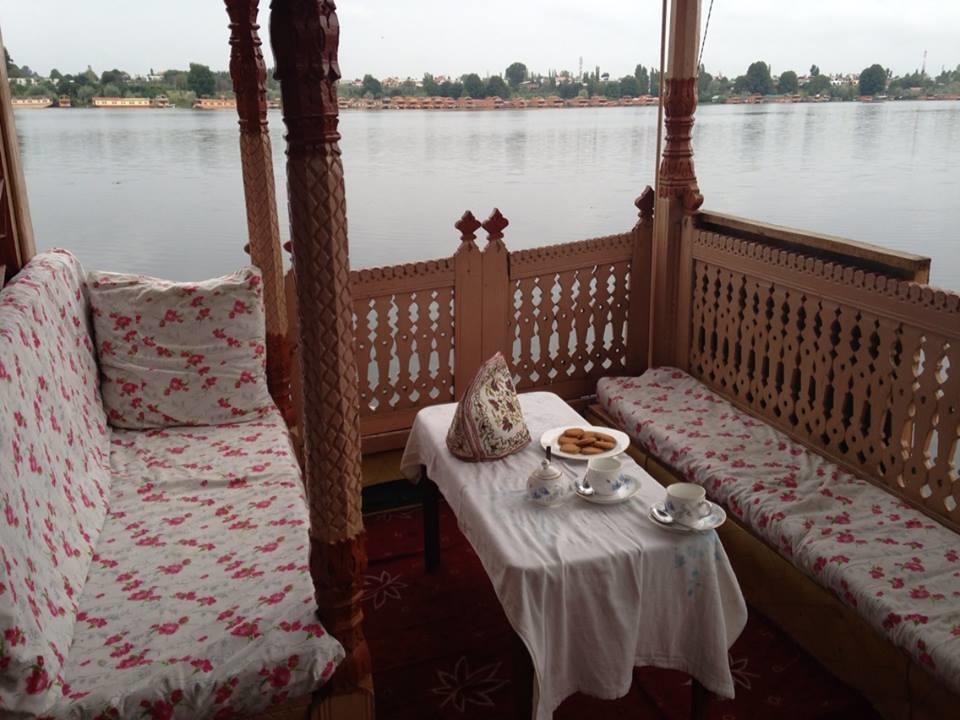 Houseboat Lily Of Nageen Srinagar  Bagian luar foto